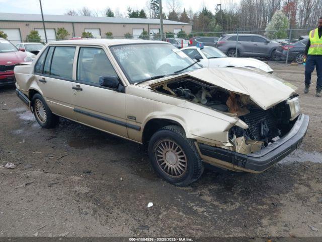  Salvage Volvo 940