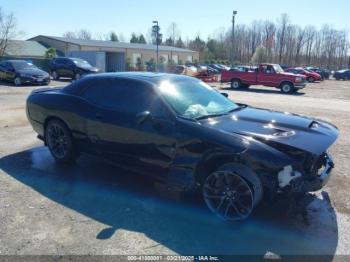  Salvage Dodge Challenger