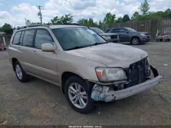  Salvage Toyota Highlander