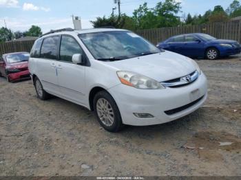  Salvage Toyota Sienna