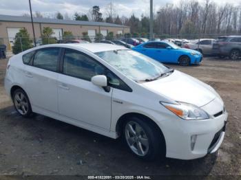 Salvage Toyota Prius