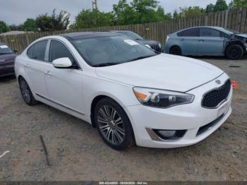  Salvage Kia Cadenza