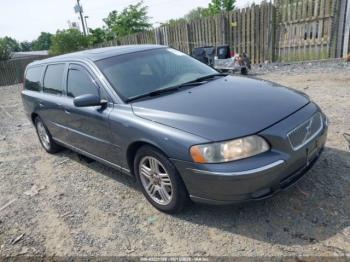  Salvage Volvo V70
