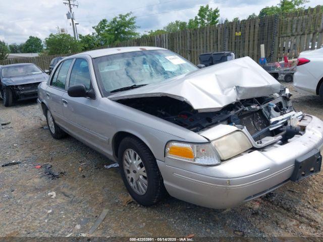  Salvage Ford Crown Victoria