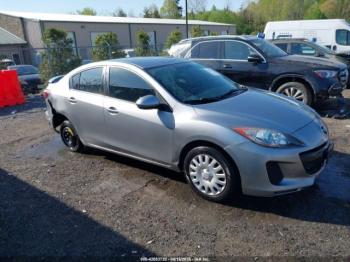  Salvage Mazda Mazda3