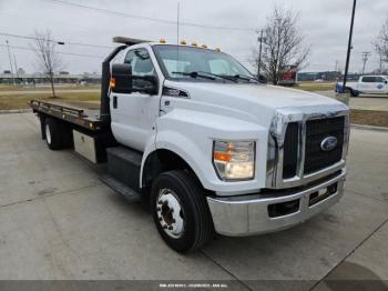  Salvage Ford F-650 Gas