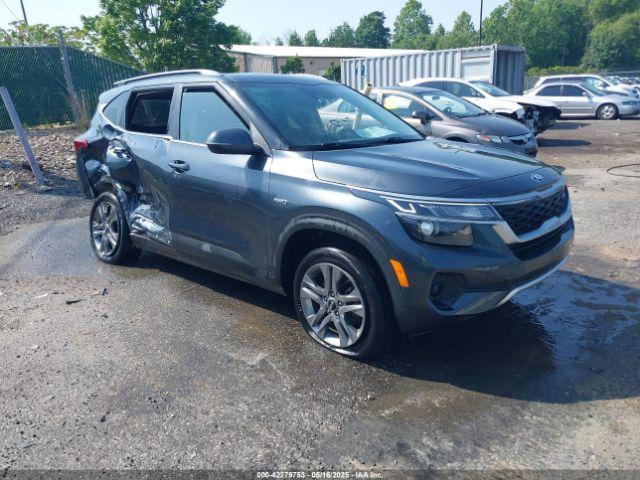  Salvage Kia Seltos