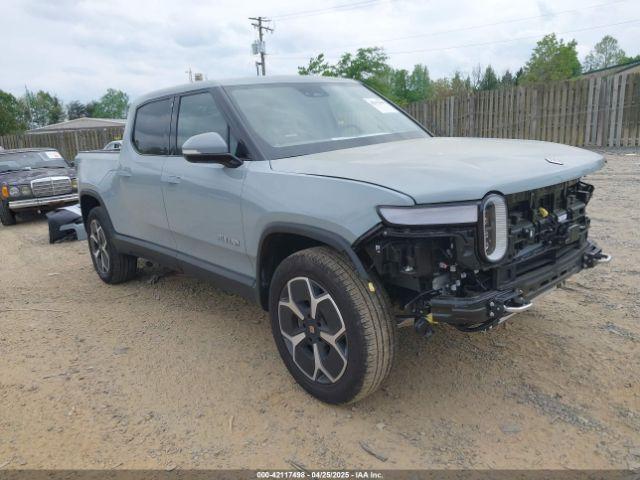  Salvage Rivian R1T