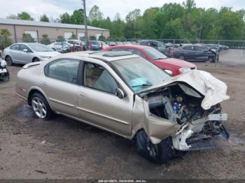  Salvage Nissan Maxima