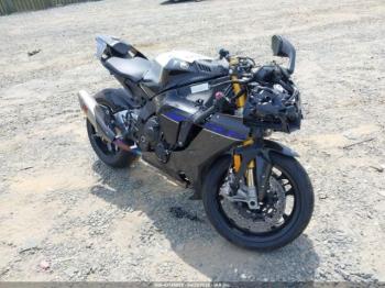  Salvage Yamaha Yzfr1m