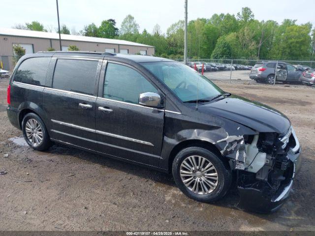  Salvage Chrysler Town & Country