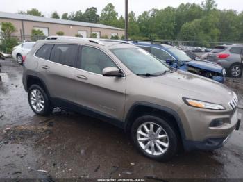  Salvage Jeep Cherokee