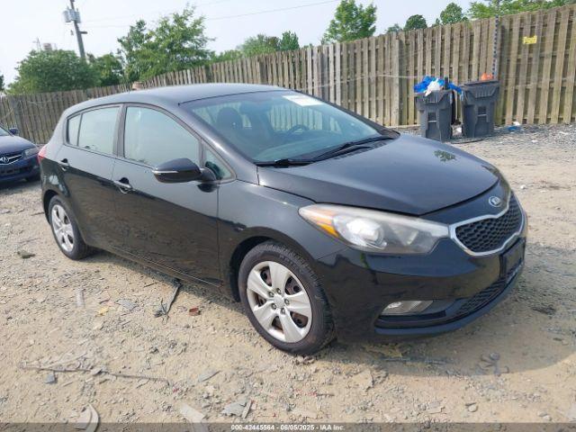  Salvage Kia Forte