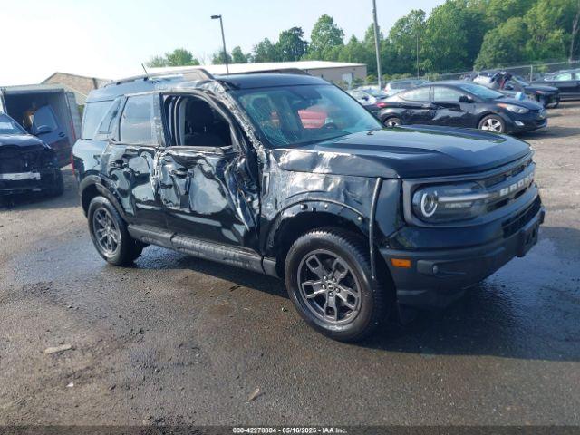  Salvage Ford Bronco