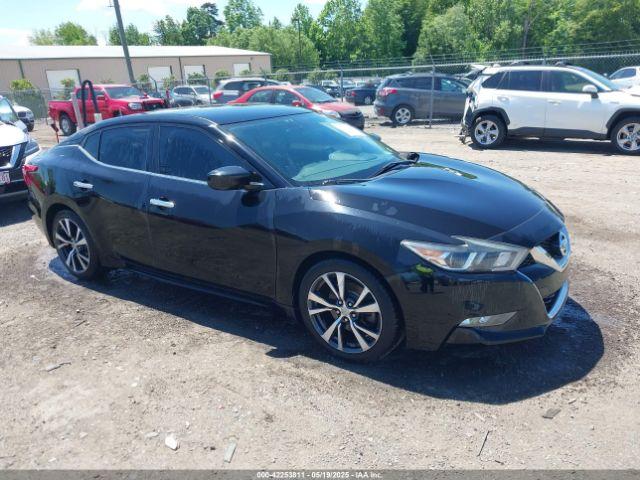  Salvage Nissan Maxima