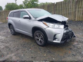  Salvage Toyota Highlander