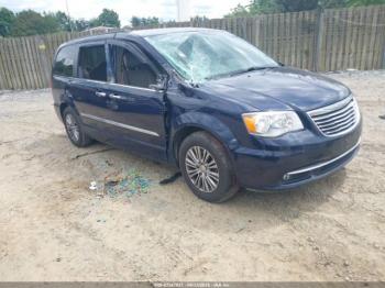  Salvage Chrysler Town & Country