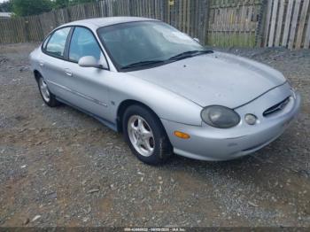  Salvage Ford Taurus