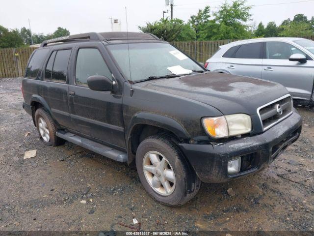  Salvage Nissan Pathfinder