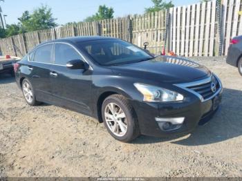  Salvage Nissan Altima