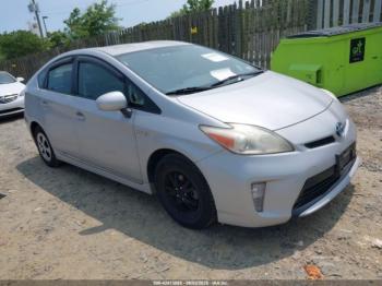  Salvage Toyota Prius