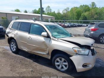  Salvage Toyota Highlander