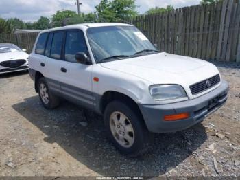  Salvage Toyota RAV4