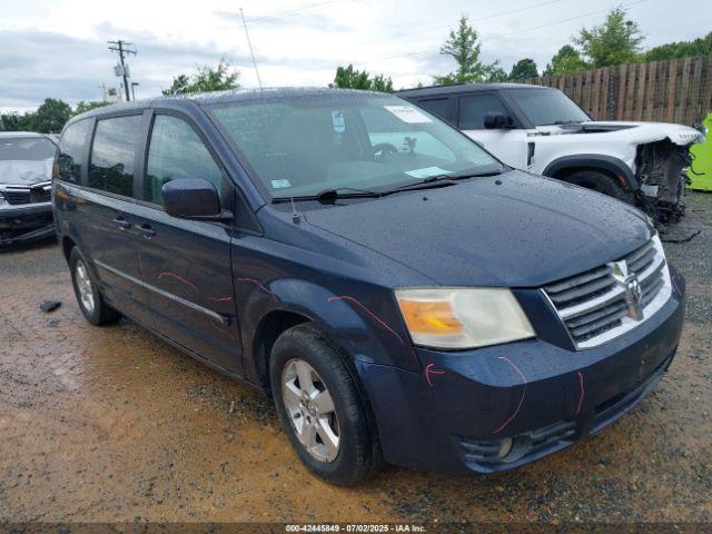  Salvage Dodge Grand Caravan