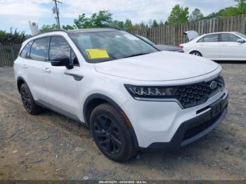  Salvage Kia Sorento