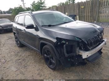  Salvage Jeep Cherokee