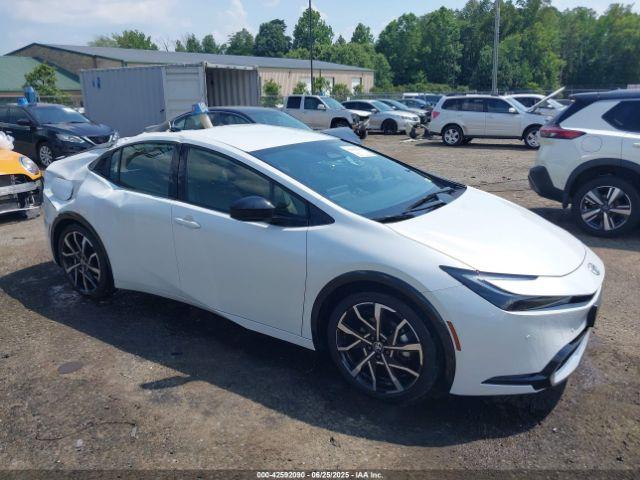  Salvage Toyota Prius Prime