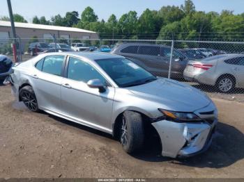  Salvage Toyota Camry
