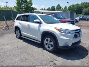  Salvage Toyota Highlander