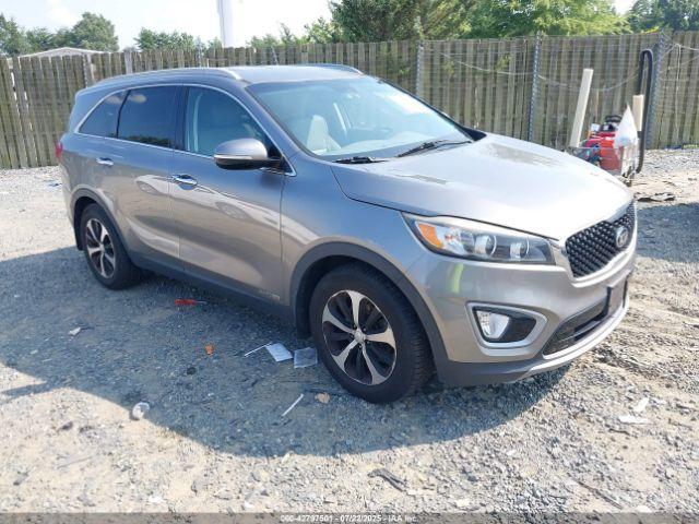  Salvage Kia Sorento