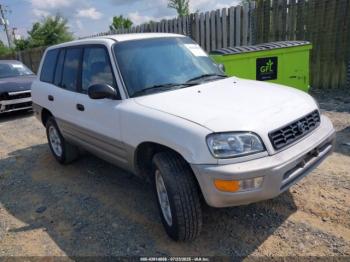  Salvage Toyota RAV4
