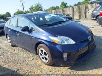  Salvage Toyota Prius
