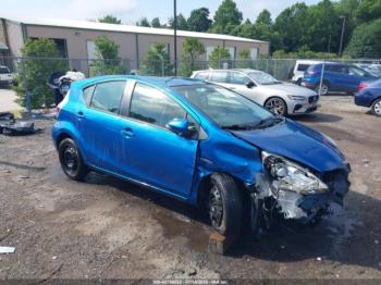  Salvage Toyota Prius c