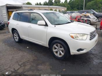  Salvage Toyota Highlander