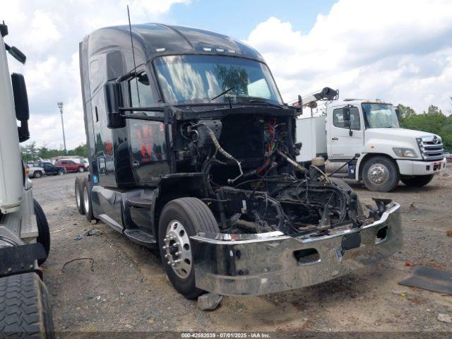  Salvage Kenworth T680