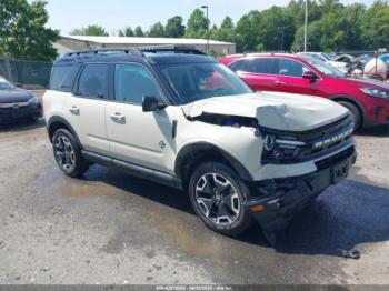  Salvage Ford Bronco