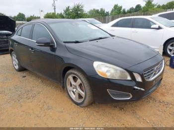  Salvage Volvo S60