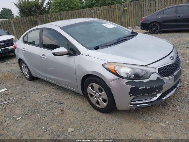  Salvage Kia Forte