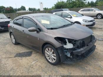  Salvage Kia Forte