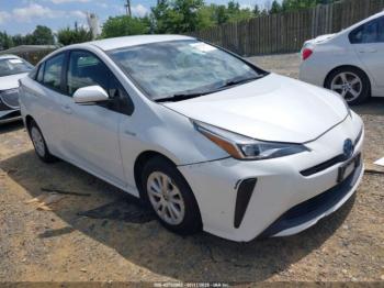  Salvage Toyota Prius