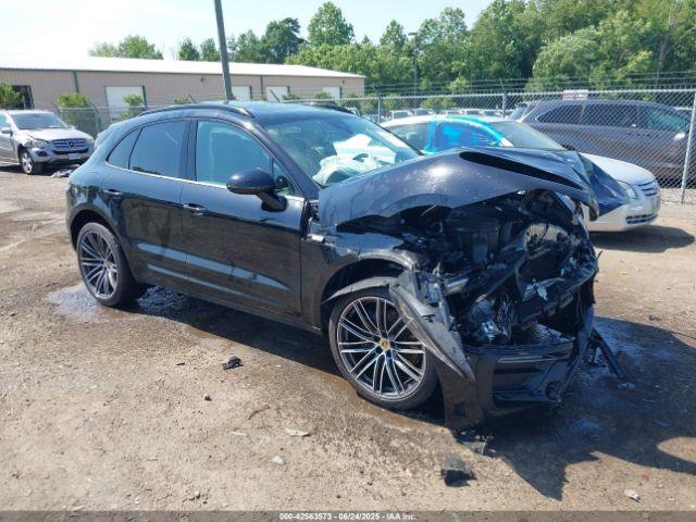  Salvage Porsche Macan