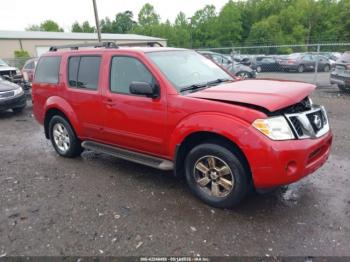  Salvage Nissan Pathfinder