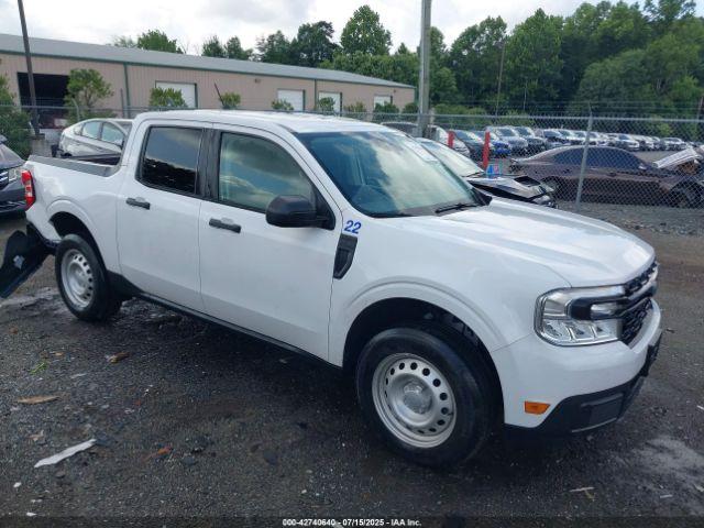  Salvage Ford Maverick