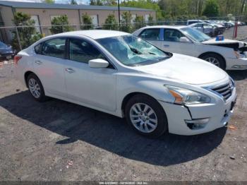  Salvage Nissan Altima