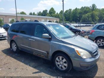  Salvage Hyundai Entourage