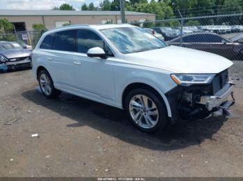  Salvage Audi Q7